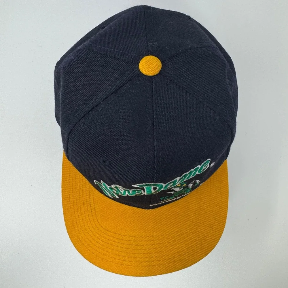 Vintage Sports Specialties Notre Dame Fighting Irish Hat Fitted‎ 7 1/8 Navy Gold
